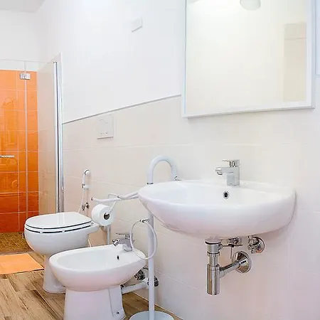 B&biscuit * نيشولينو